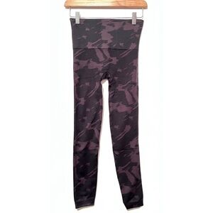 Spanx Look At Me Now Leggings Size Small